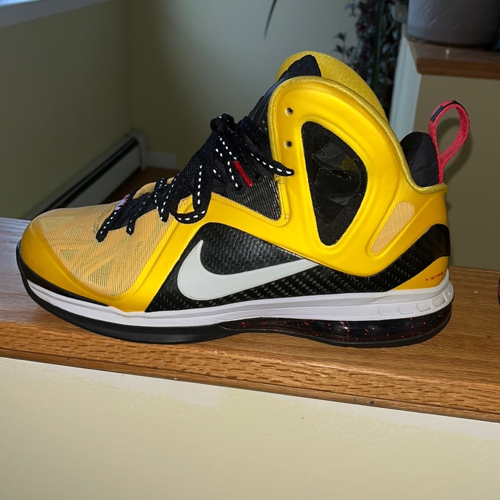 LeBron 9 elite ‘Taxi’